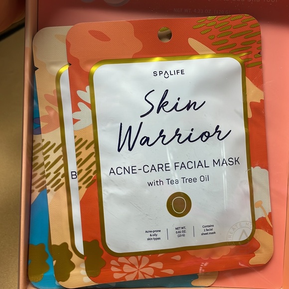 Mindful meditation essential skin care set - Picture 3 of 5